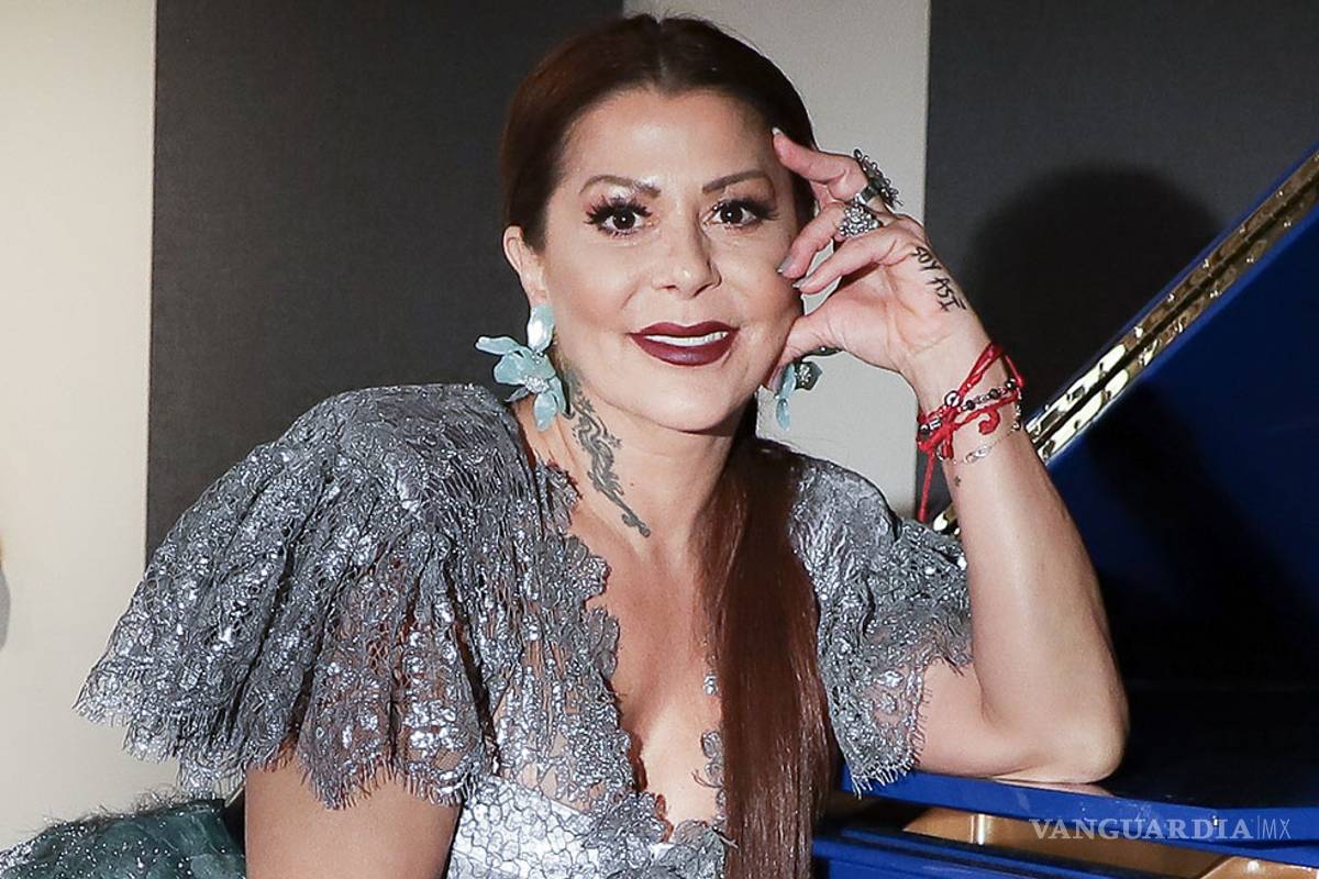 Sin glúteos, así reapareció Alejandra Guzmán tras someterse a cirugía