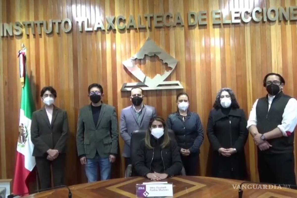 Pobladores de Tlaxcala amenazan con quemar a consejeros