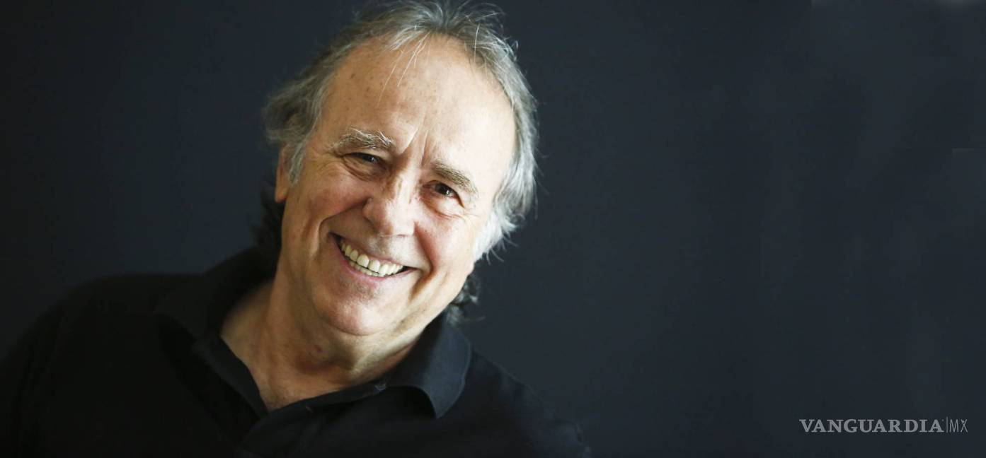 Serrat pide a los Gobiernos español y catalán "que hablen o se aparten"