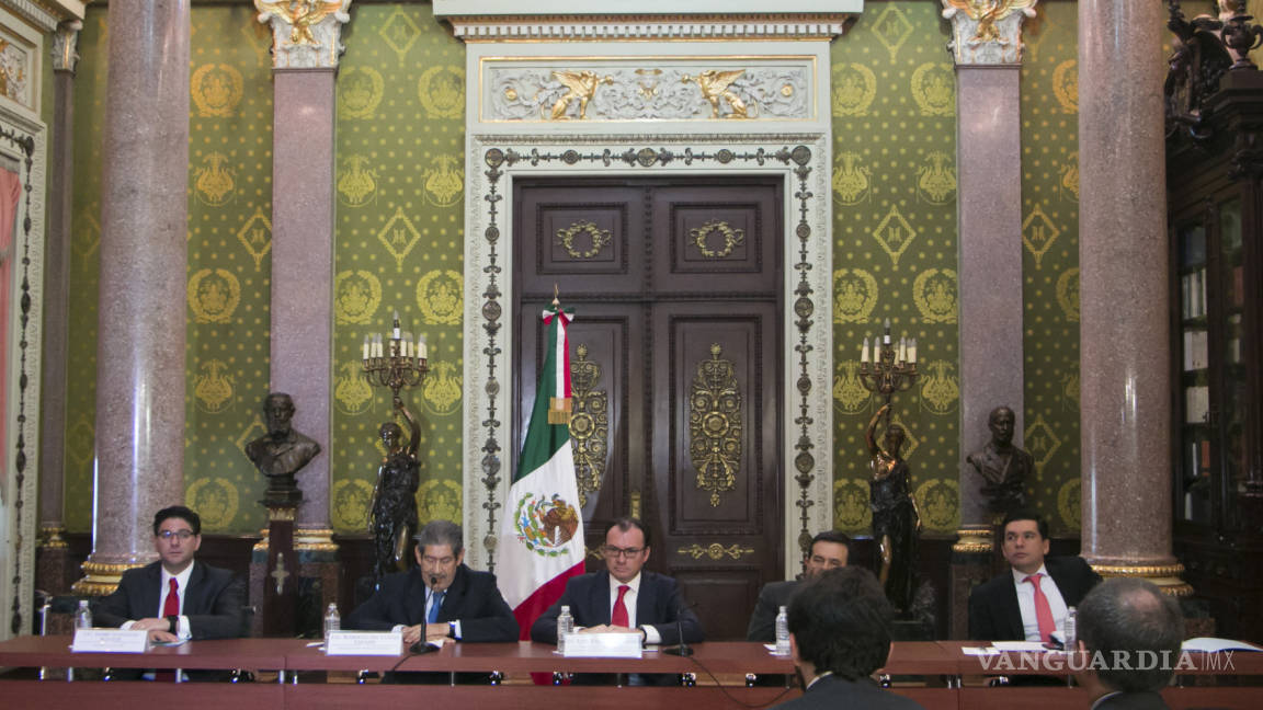 Videgaray destaca solidez de economía mexicana ante Brexit