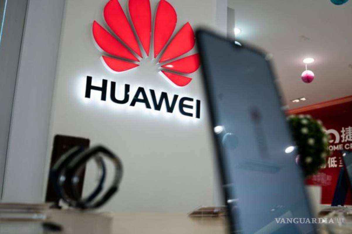 Compañías chinas de celulares probarán nuevo sistema operativo de Huawei