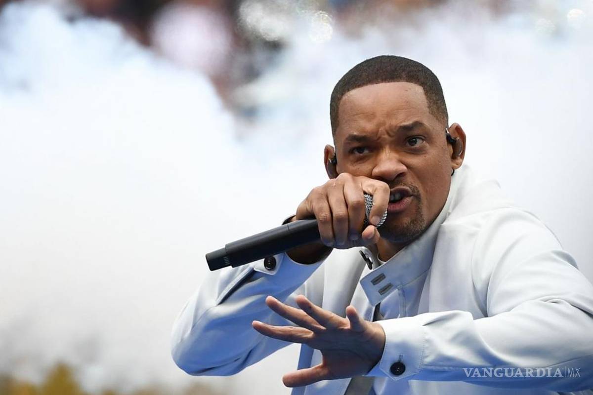 Will Smith salta al vacío para celebrar a lo grande sus 50 años de vida