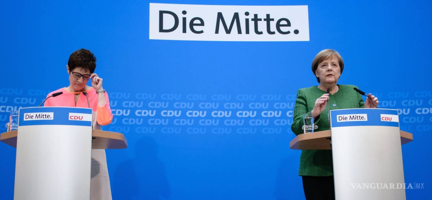 $!Merkel a Annegret Kramp-Karrembauer como nueva secretaria general de la CDU