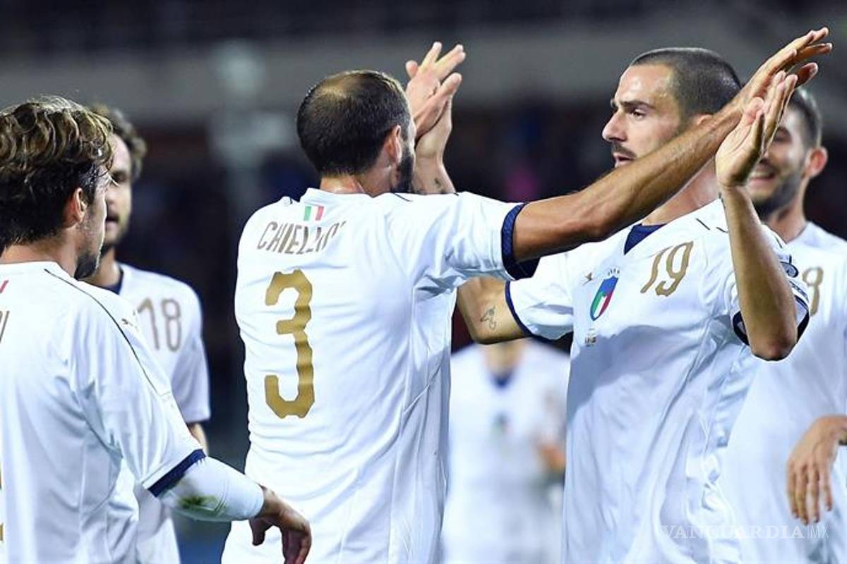 Italia 'amarra' repechaje en Europa