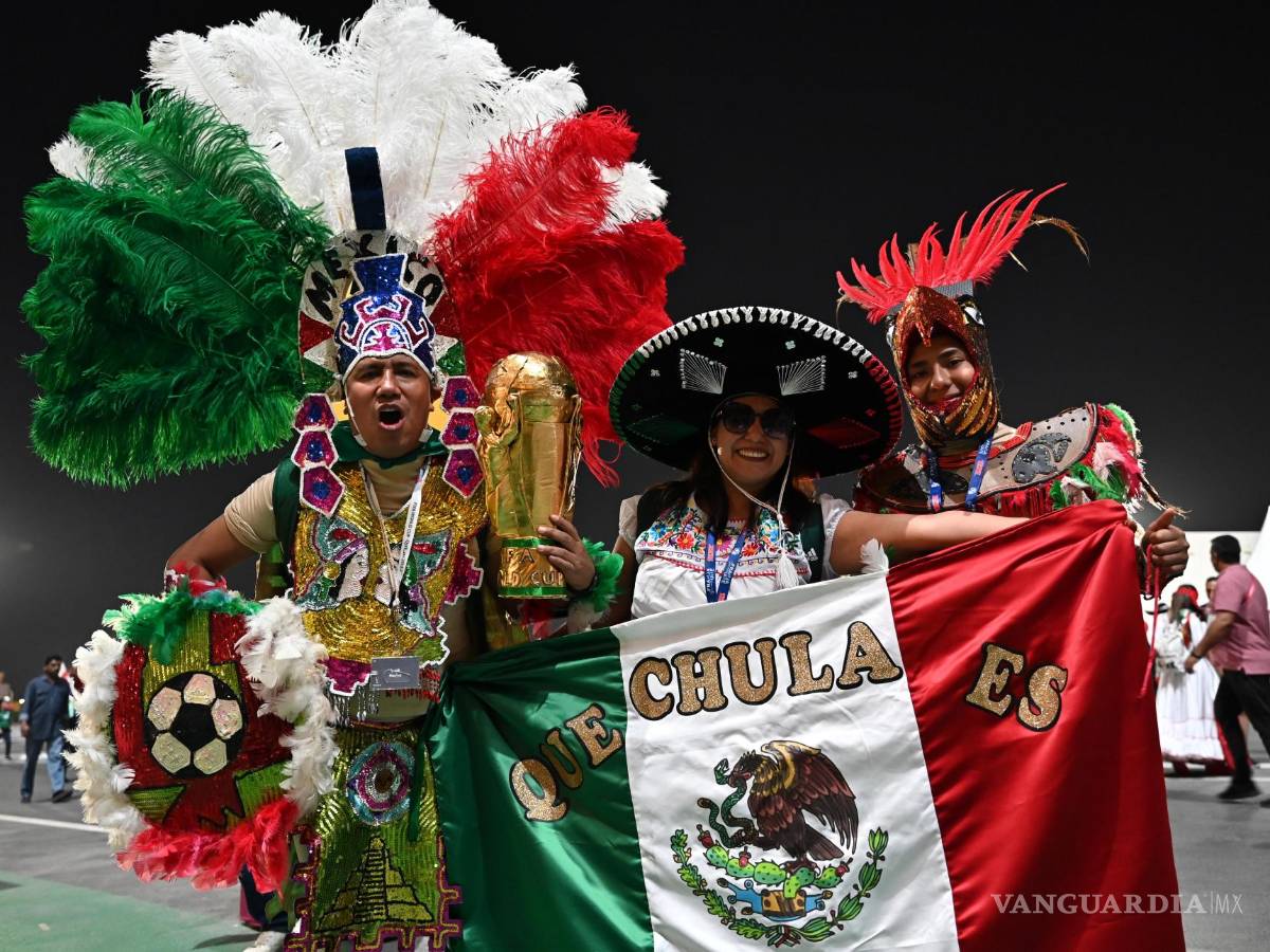 $!Seguidores de México antes del partido de la Copa Mundial de la FIFA 2022 entre México y Polonia en el Estadio 947 en Doha, Qatar.