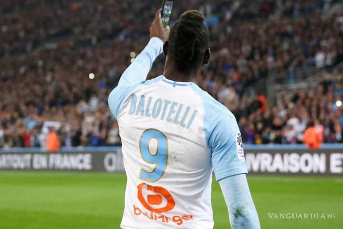 La impresionante celebración de Mario Balotelli con un video para Instagram
