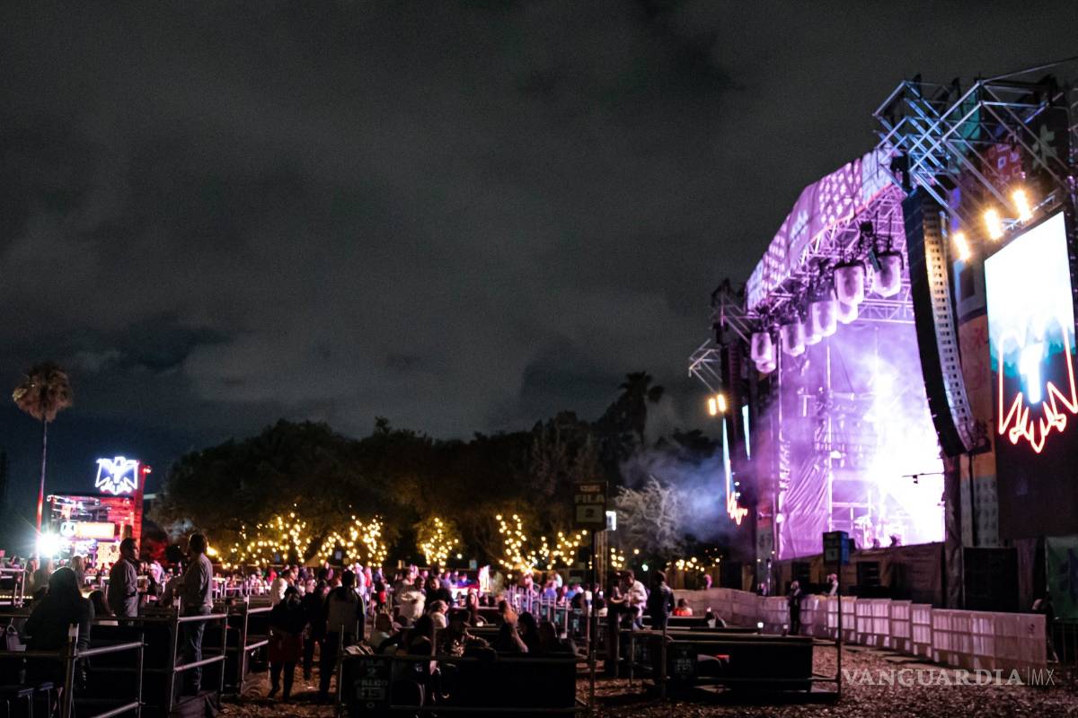 Inaugura Intocable nueva normalidad de shows presenciales en NL