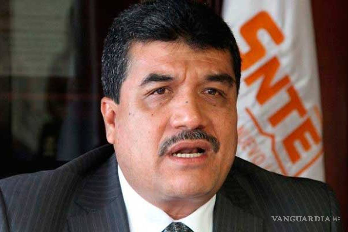 Enfrentará proceso en libertad el líder magisterial de Nuevo León