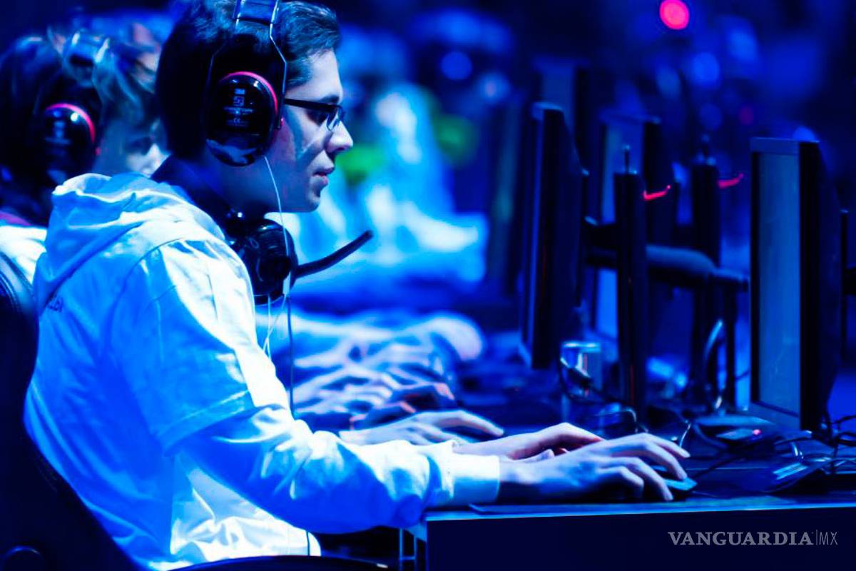 México crea su primer liga de eSports en el país