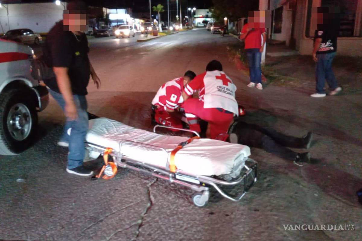 Choque entre dos motos y deja un lesionado en Parras