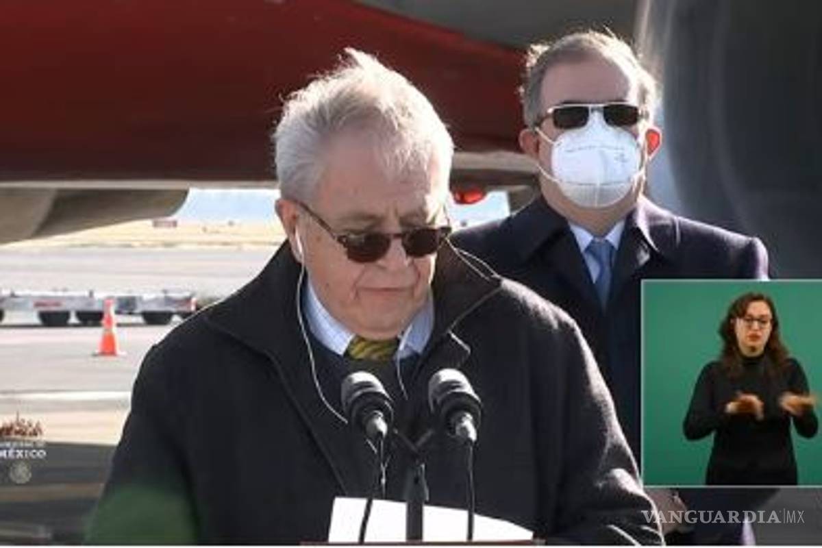 Llega a México cargamento con 400 mil vacunas de Pfizer contra el COVID-19