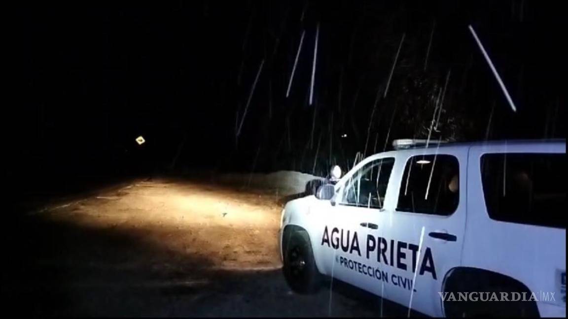 Cierran carretera en límites de Chihuahua y Sonora por nevada
