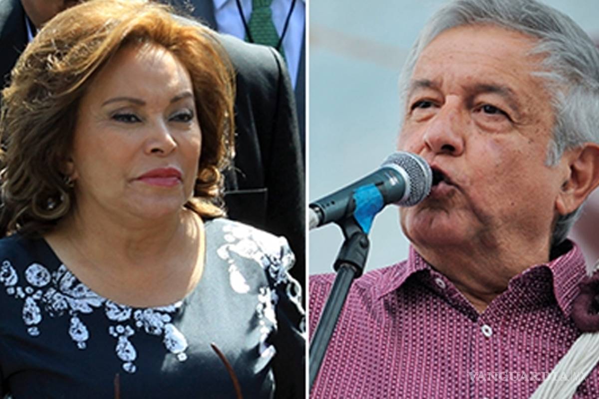 “Elba Esther Gordillo está en su derecho de opinar&quot;: AMLO responde por 'reformita'