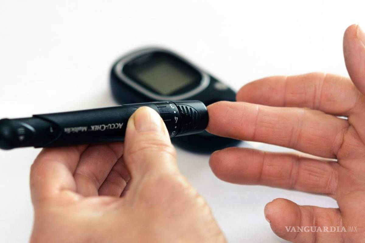 El dinero marca diferencia en la salud, diabéticos con recursos viven más