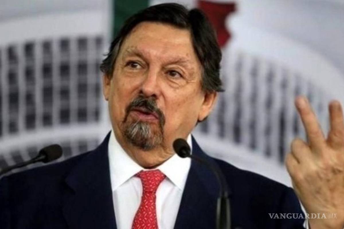 Gómez Urrutia, senador de Morena, apoya la reforma outsourcing de AMLO