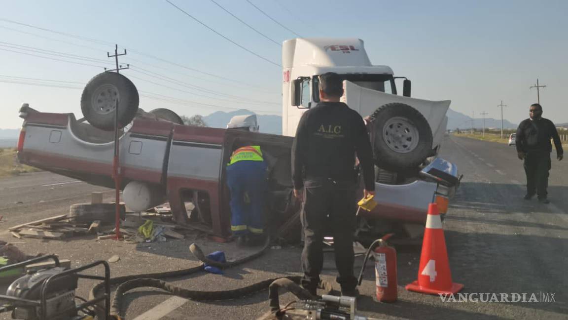 Mueren dos tras accidente en carretera a Zacatecas