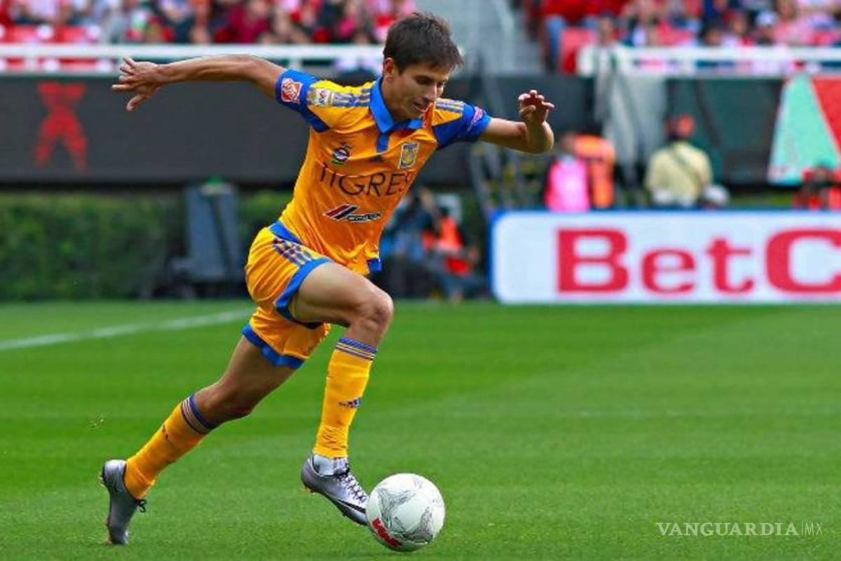 Jürgen Damm, de Tigres, sufre quemaduras por pirotecnia