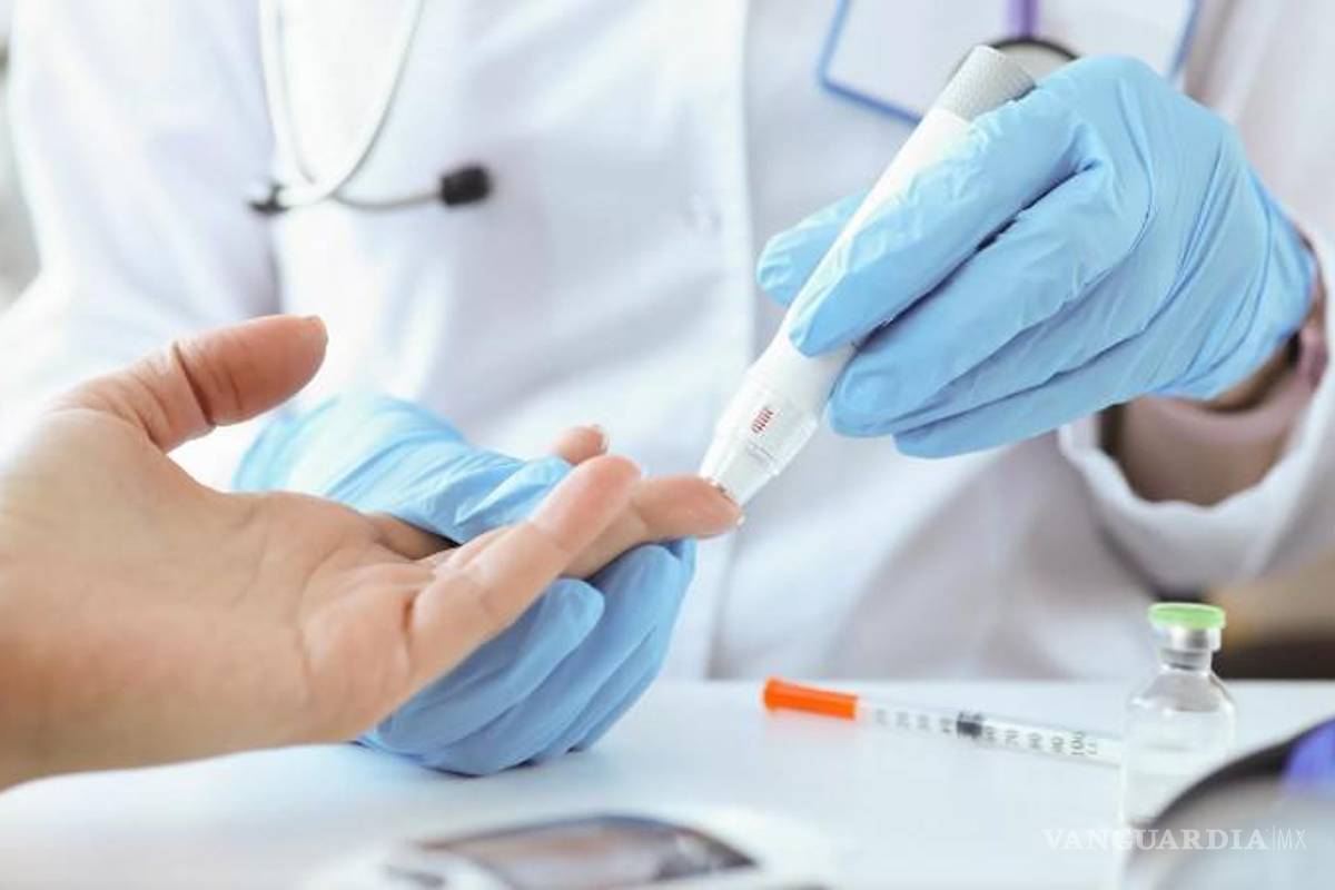 ¿Sabes cómo mantener tus niveles de azúcar saludables? Cinco consejos para mantener lejos a la diabetes