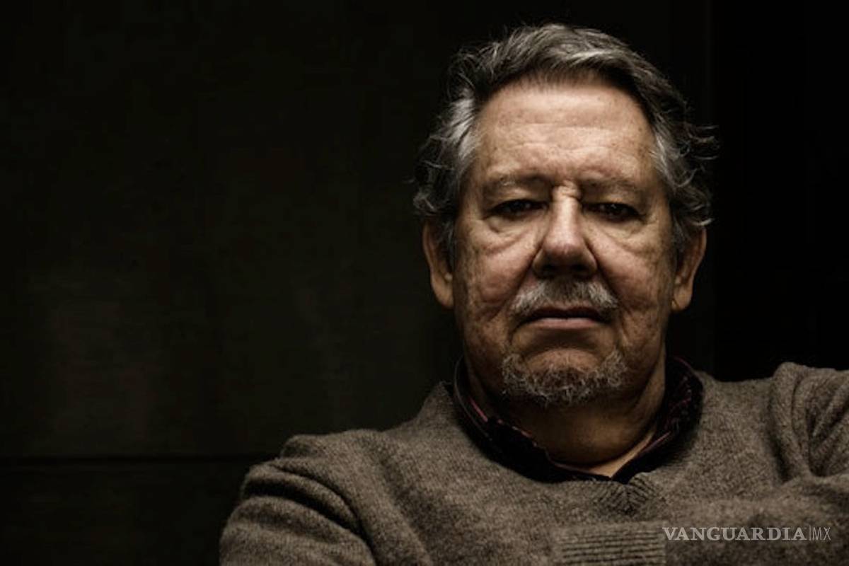 Otorgan Medalla Bellas Artes a Hugo Hiriart por su productiva trayectoria