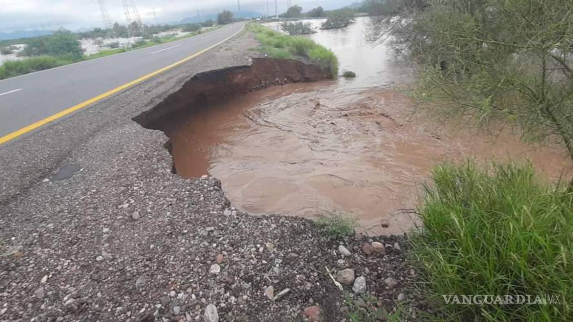 $!Inundaciones en Sonora causan cierre de carreteras y caos