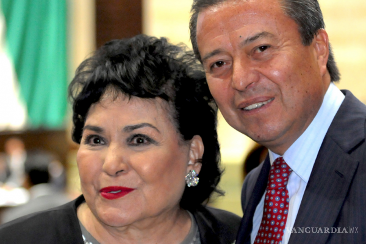 Carmen Salinas y César Camacho respaldan a Yunes Landa