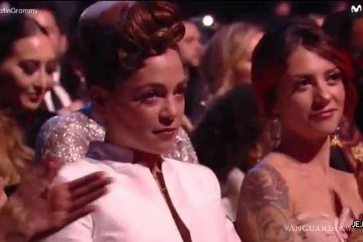Natalia Lafoucarde se 'disculpa' con Maluma por hacerle gestos en los Latin Grammys 2018