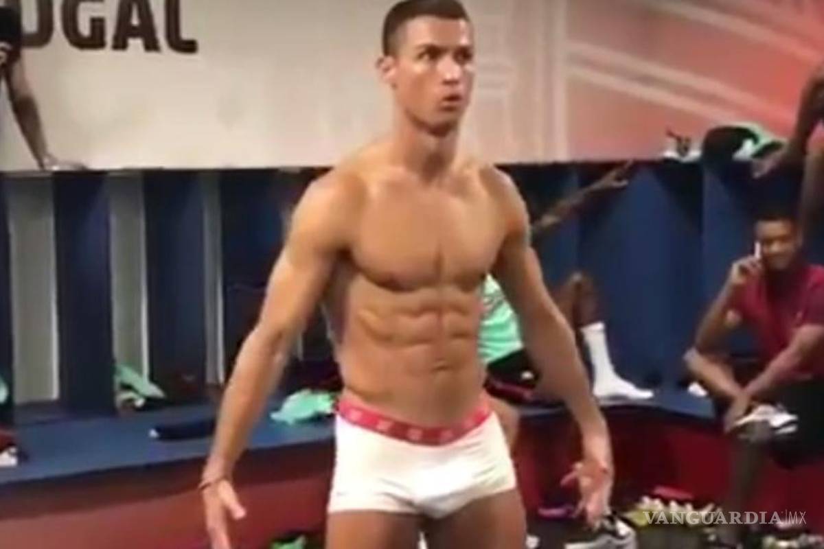 Cristiano Ronaldo aparece en ropa interior en 'Mannequin Challenge' de Portugal (video)