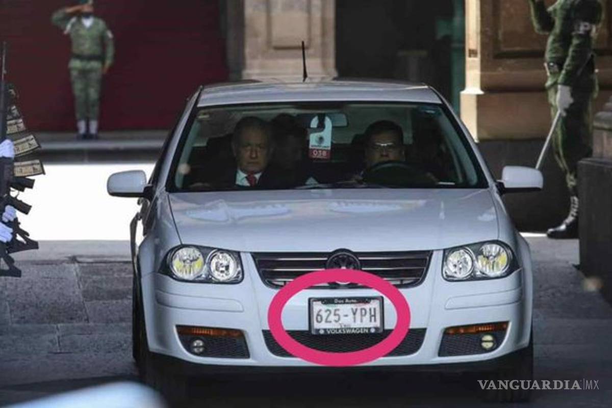 Placas de camioneta del Jetta de AMLO fue un 'error desconocido': Semovi