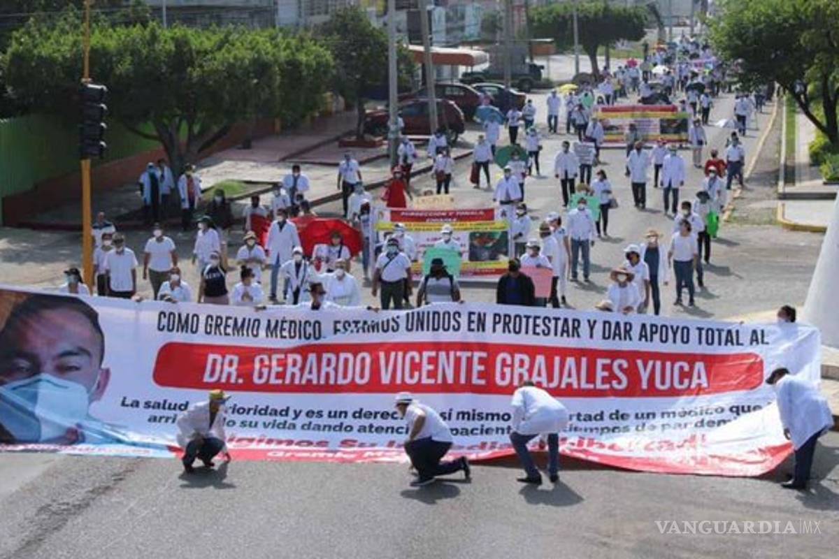 Cambian medida cautelar contra médico detenido en Chiapas