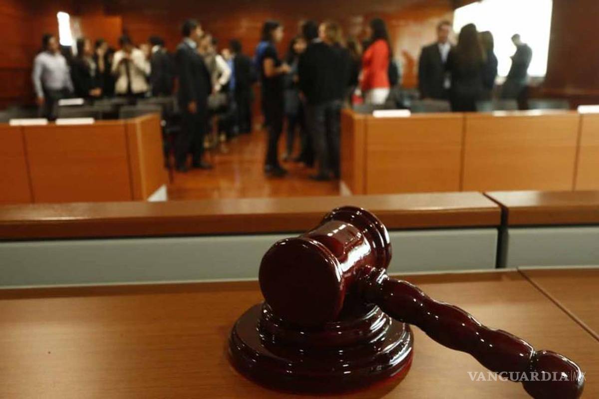 Destituyen a juez por grave acoso sexual contra 13 colaboradoras