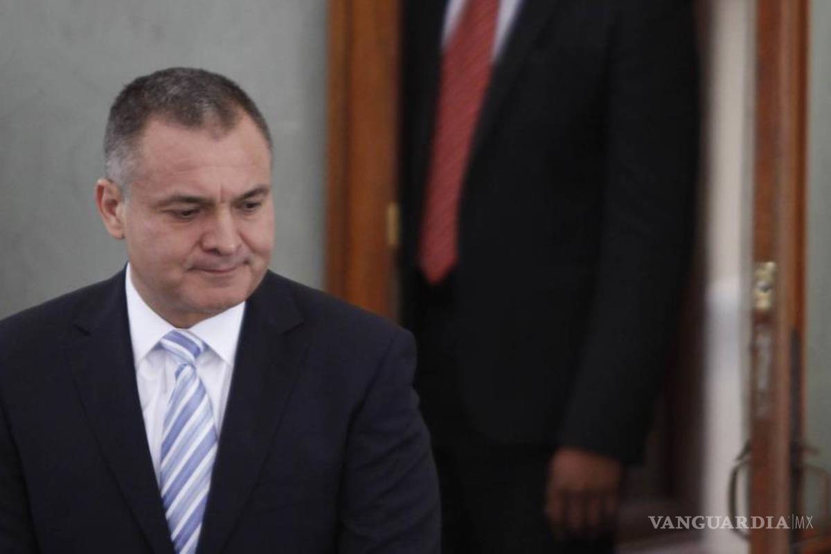 SFP ordena ubicar a funcionarios cercanos a Genaro García Luna