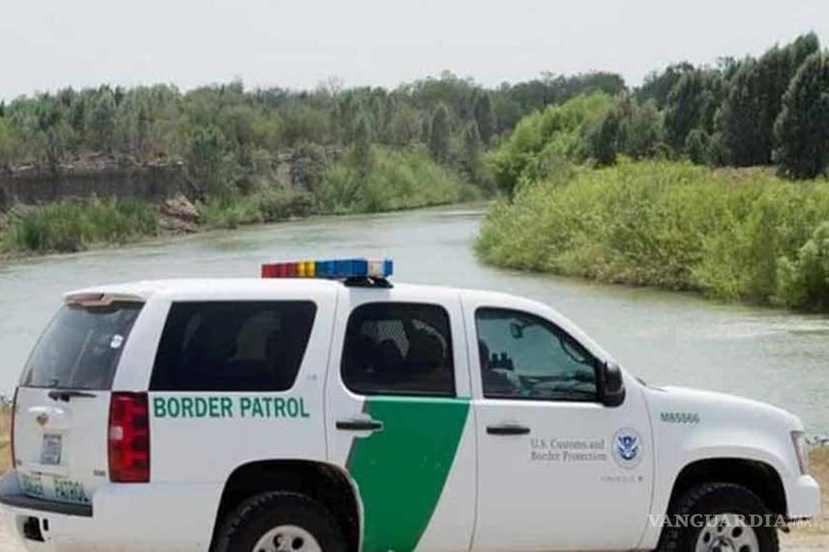 Detienen a joven de 13 años; cruzó a EU con su hermano de 7 meses