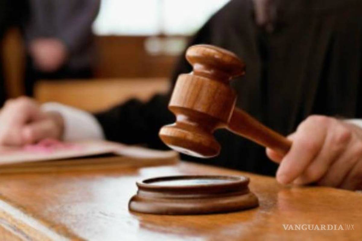 Acumula denuncias juez mercantil de Saltillo