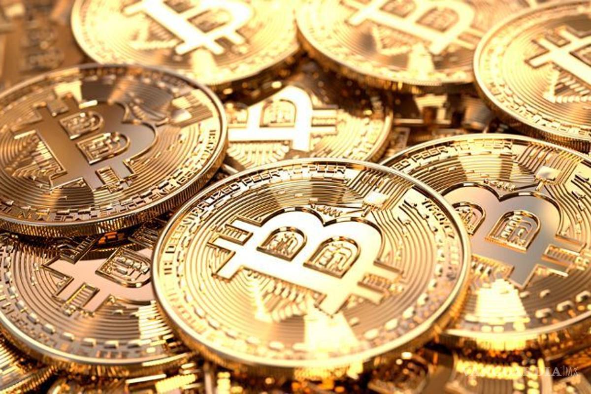 Bitcoin sube 8% y se acerca a los 11 mil dólares por unidad