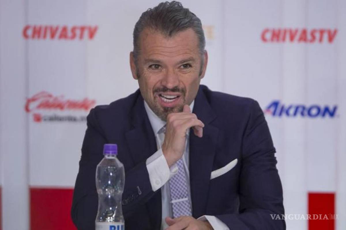 'Tío Higuera' sigue en Chivas y busca llegar a la Femexfut