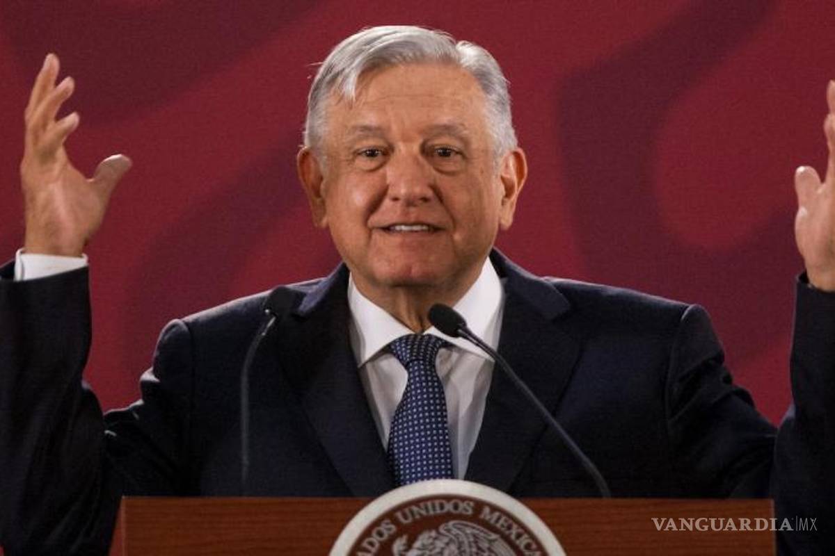Sí hay abasto de pollo, carne y huevo: AMLO