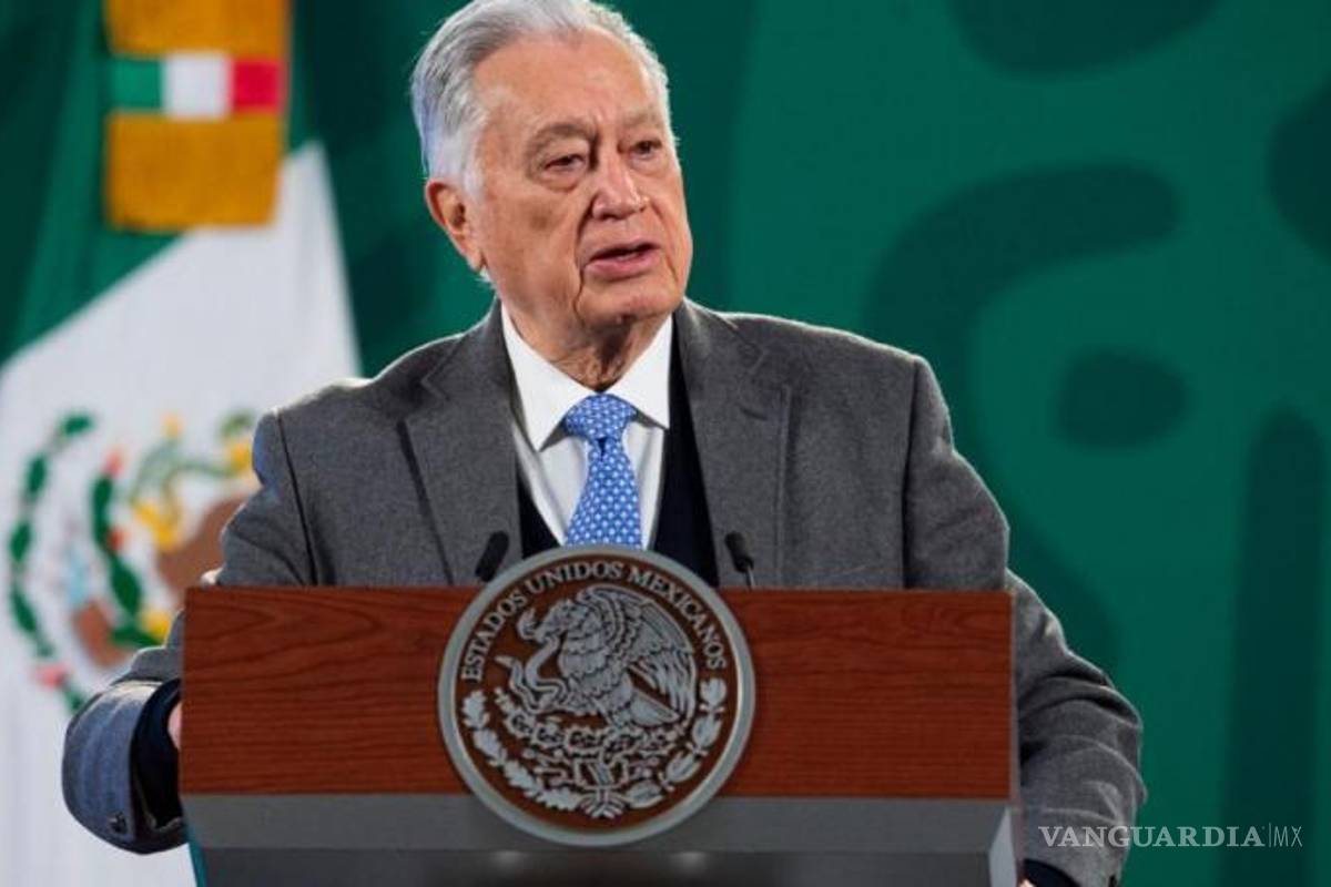 Hoy y mañana llegan los barcos con gas licuado: Manuel Bartlett