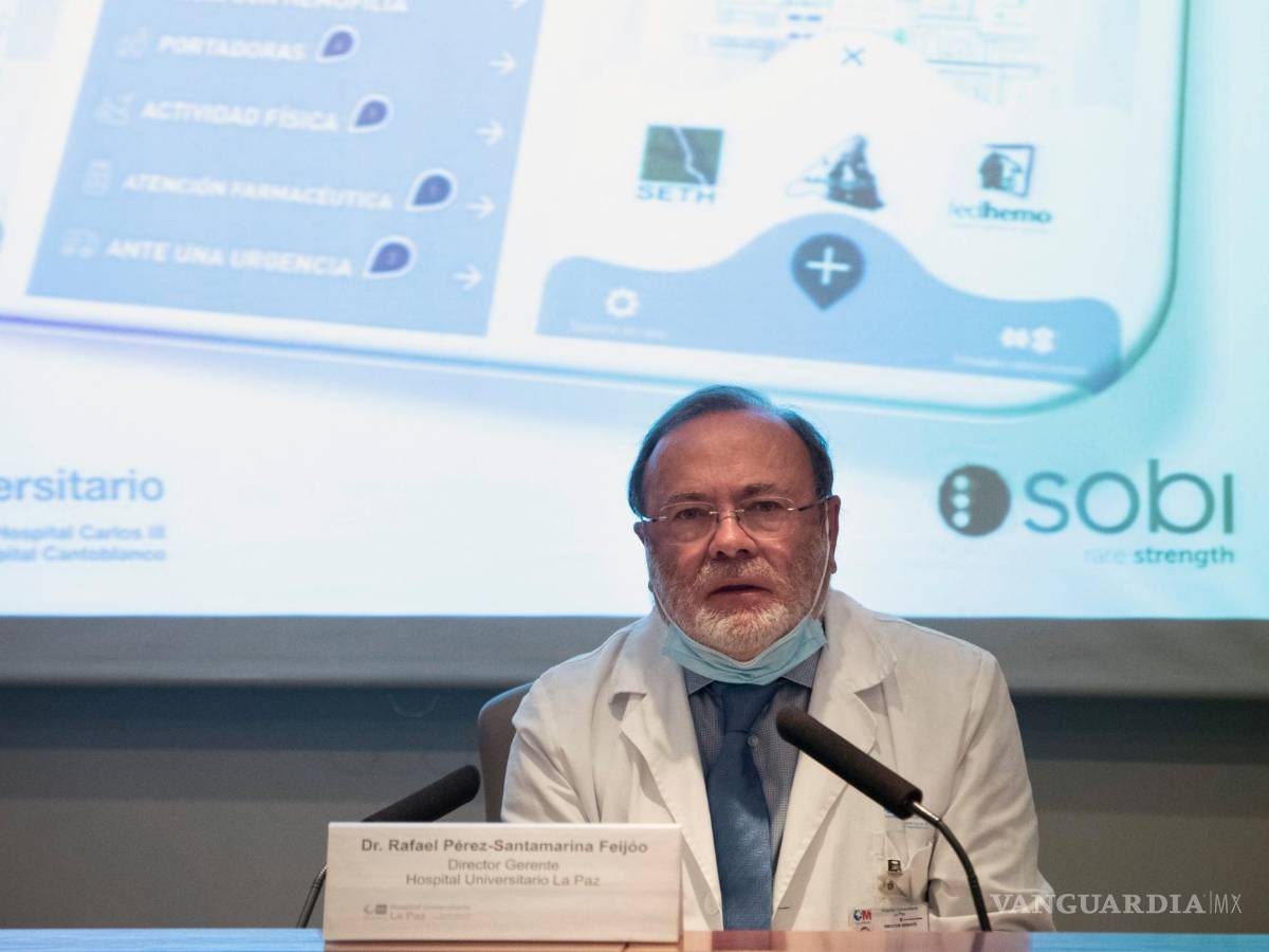 $!El director general del Hospital Universitario La Paz, Rafael Pérez-Santamaria, en la presentación de la aplicación para pacientes con hemofilia. EFE/Luca Piergiovanni