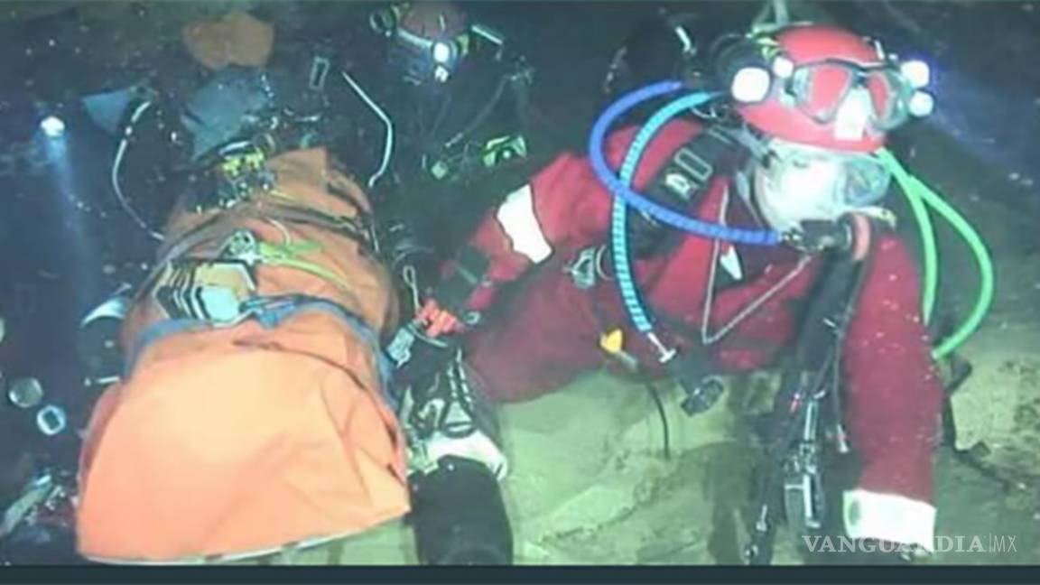 $!Elon Musk trabaja en unas cápsulas submarinas para el rescate de Tailandia