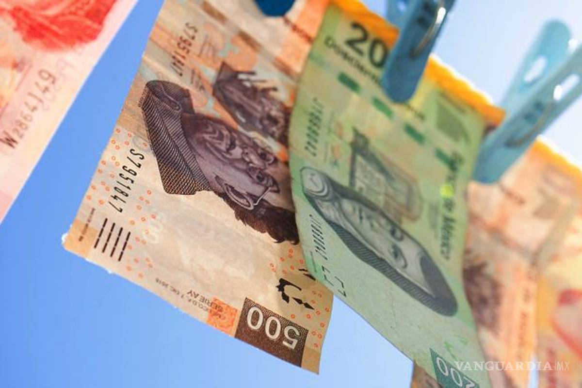 Revisa UIF reglas para prevenir el lavado de dinero en afores