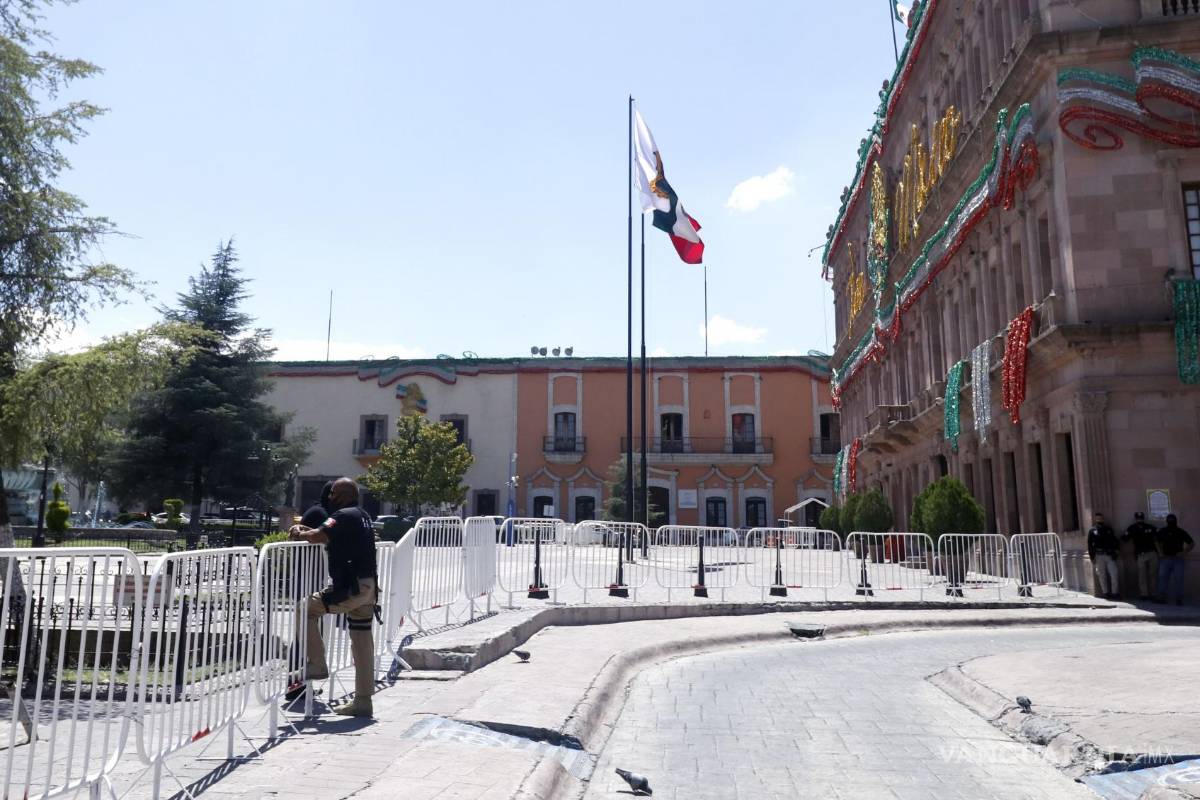 Por mantenimiento y restauración continuará cerrada Plaza de Armas en Saltillo