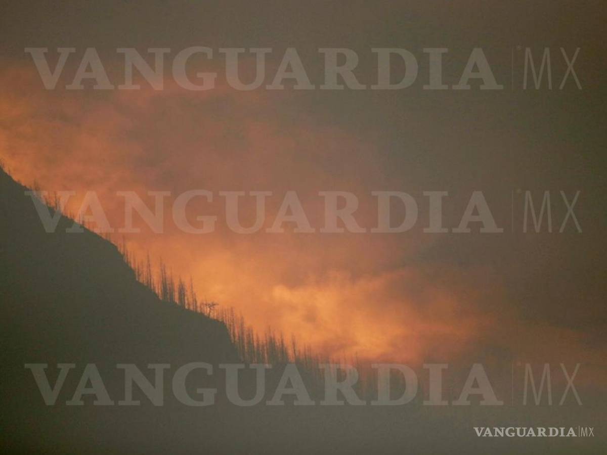 $!Tú puedes ayudar a los brigadistas que combaten el incendio en la sierra de Arteaga