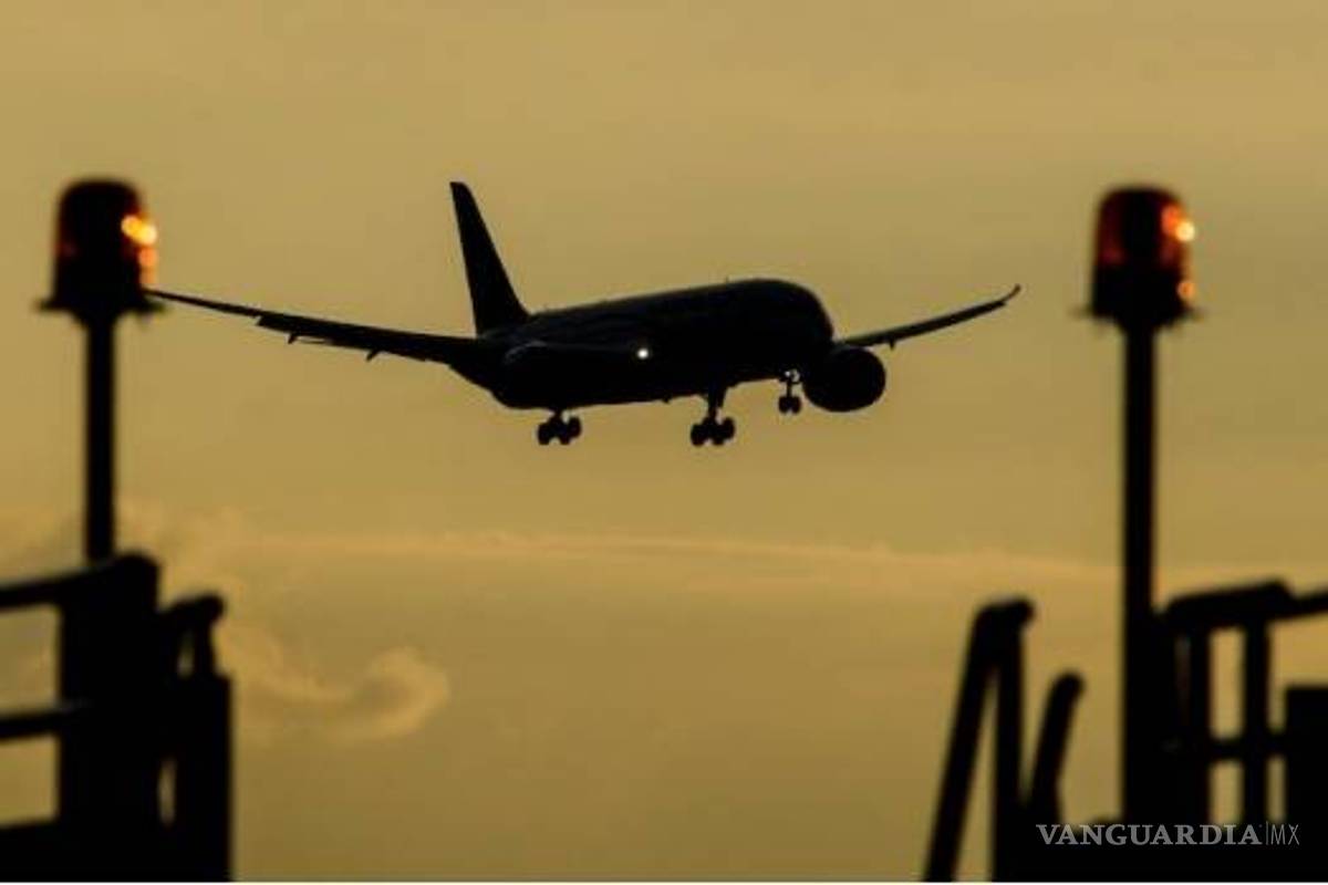 Proyectan aumentos en tarifas aéreas por turbosina