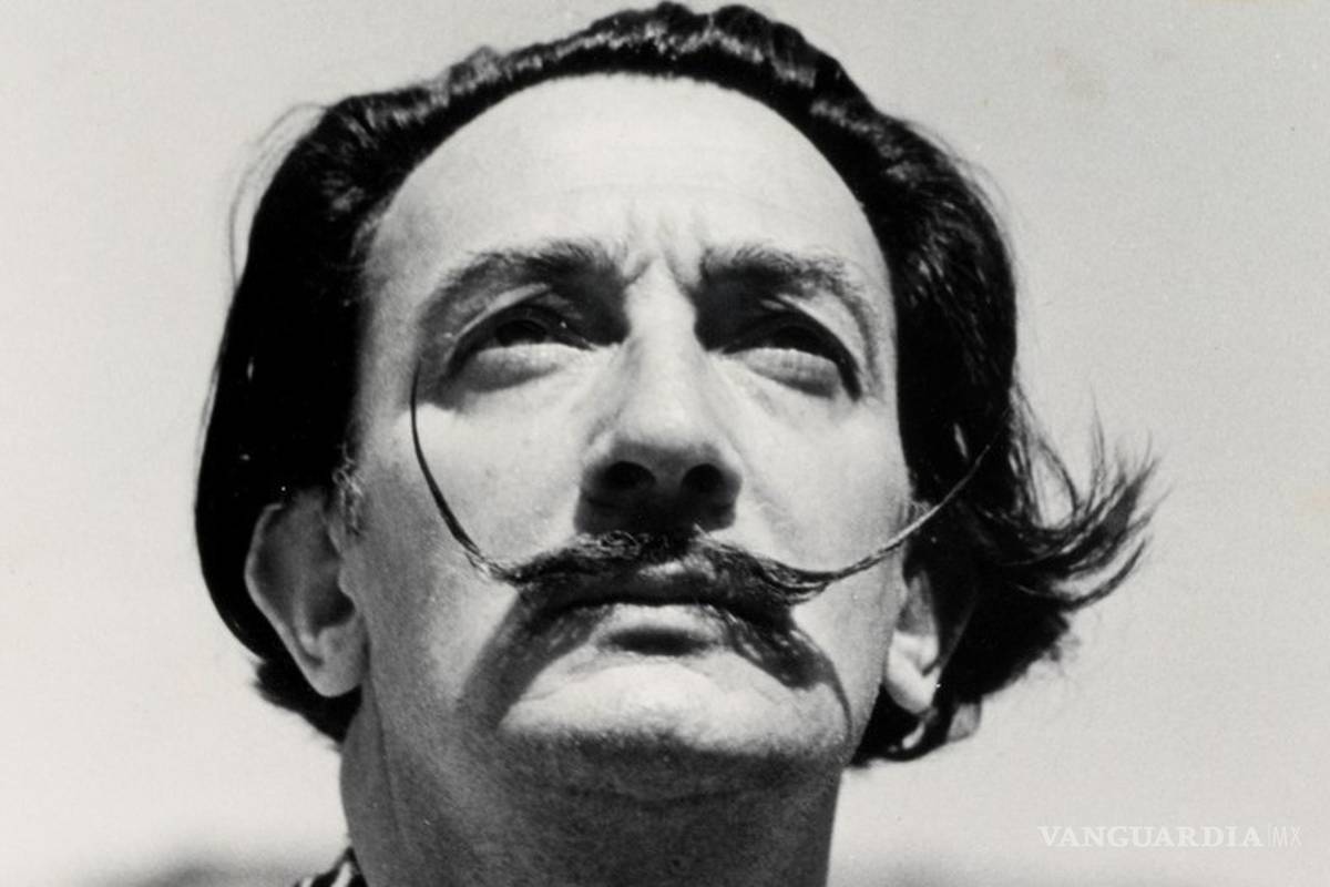 ¡Por fin!, restos de Dalí ya descansan de nuevo en su tumba en el Teatro-Museo de Figueres