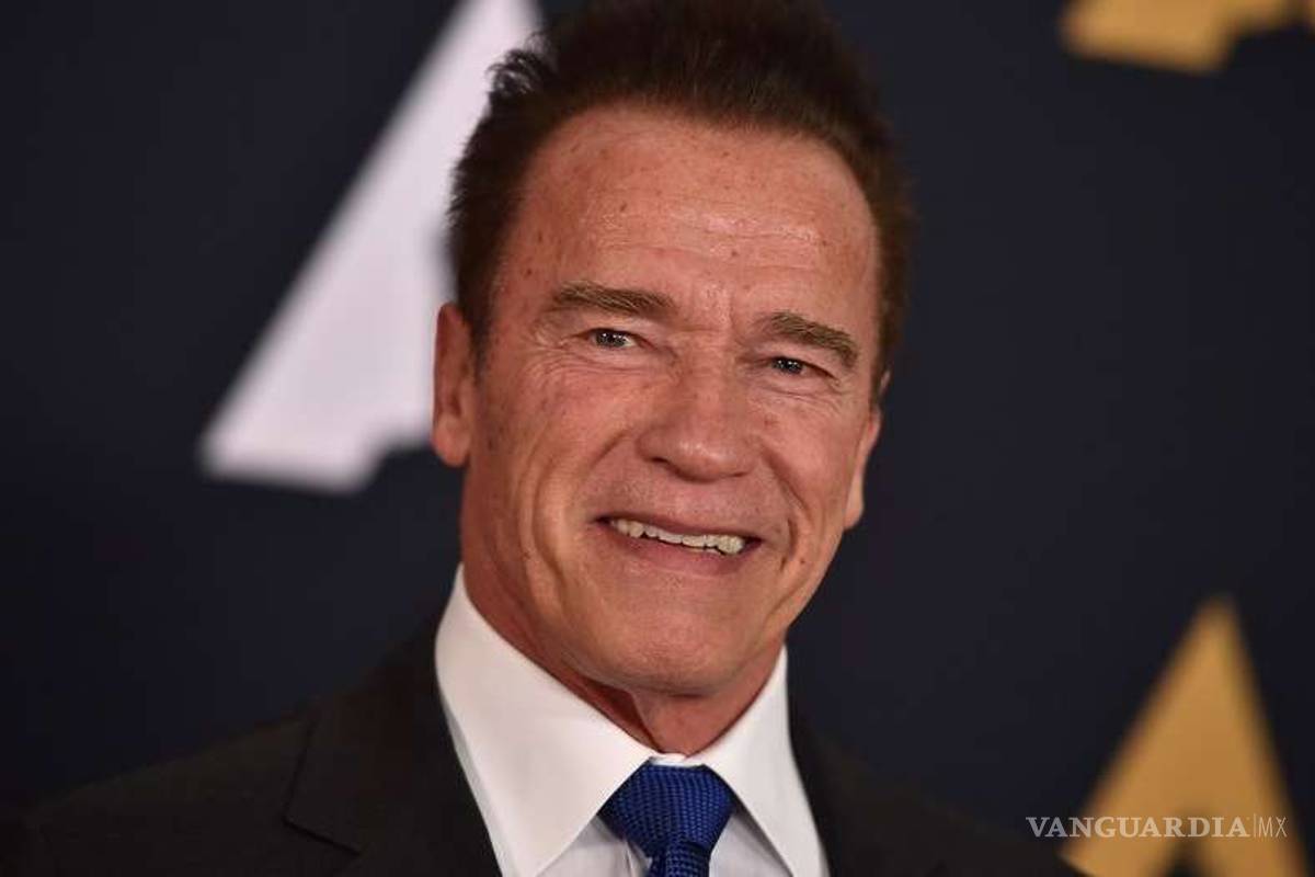 Schwarzenegger pide a Trump rechazar apoyo de supremacistas