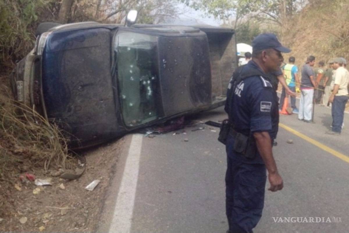 Matan a comandante de Tecoanapa y a policía comunitario