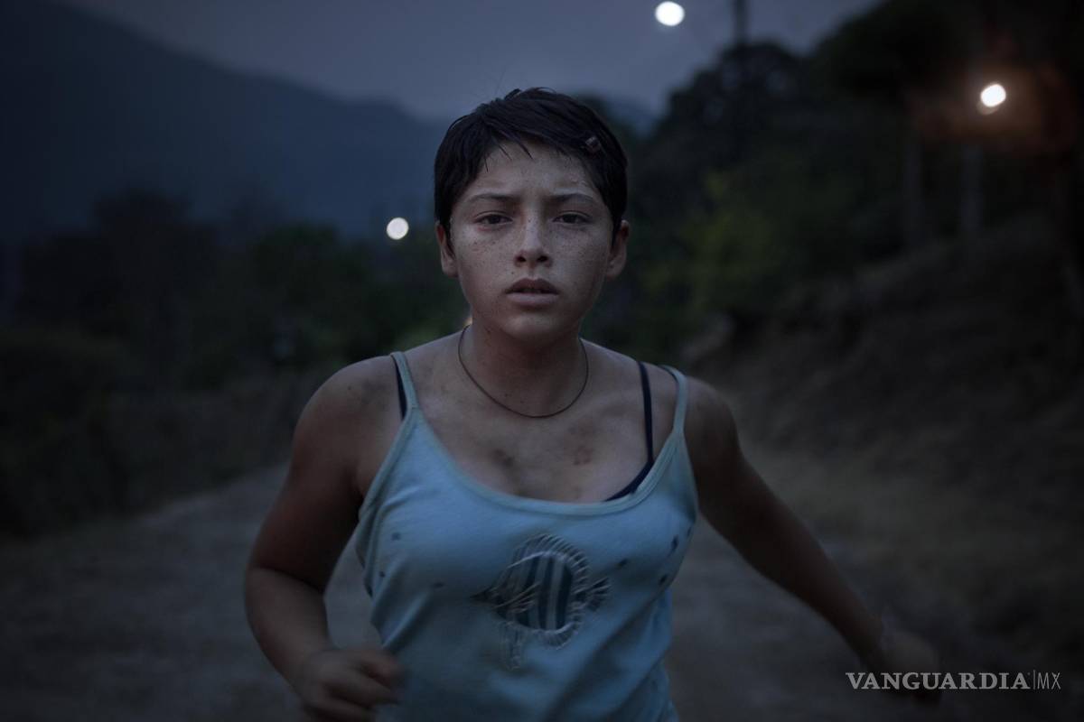 $!‘Noche de fuego’: Niñas que dejan de ser mujeres para sobrevivir