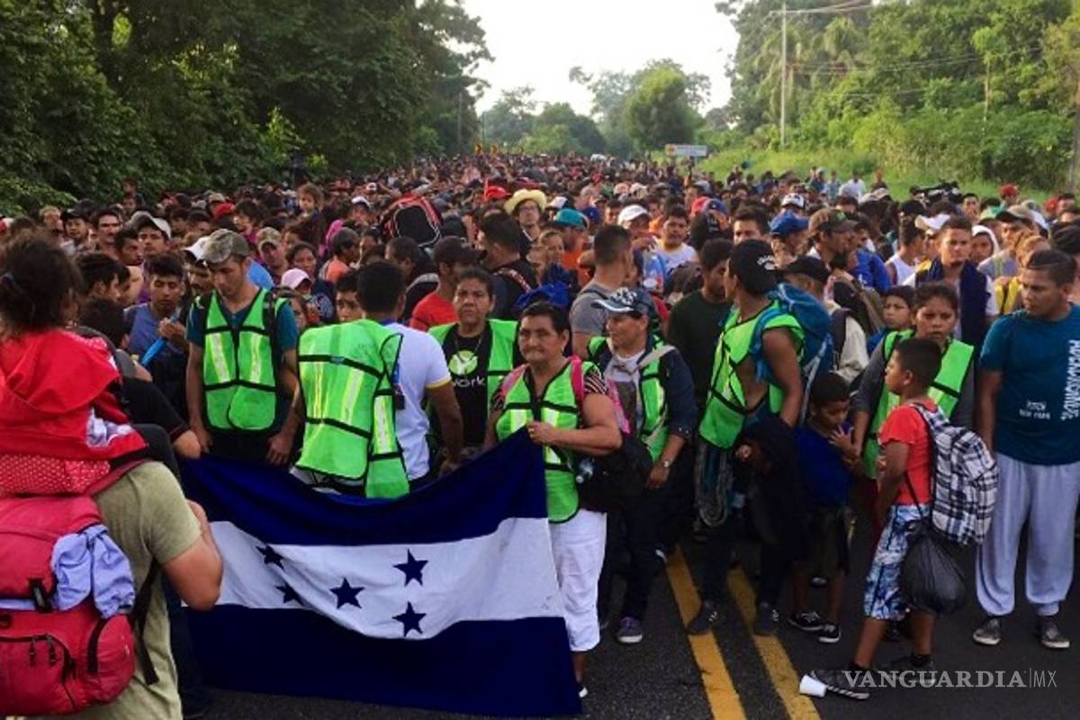 $!Policía Federal acosa a la Caravana Migrante, gobierno no les apoya con nada