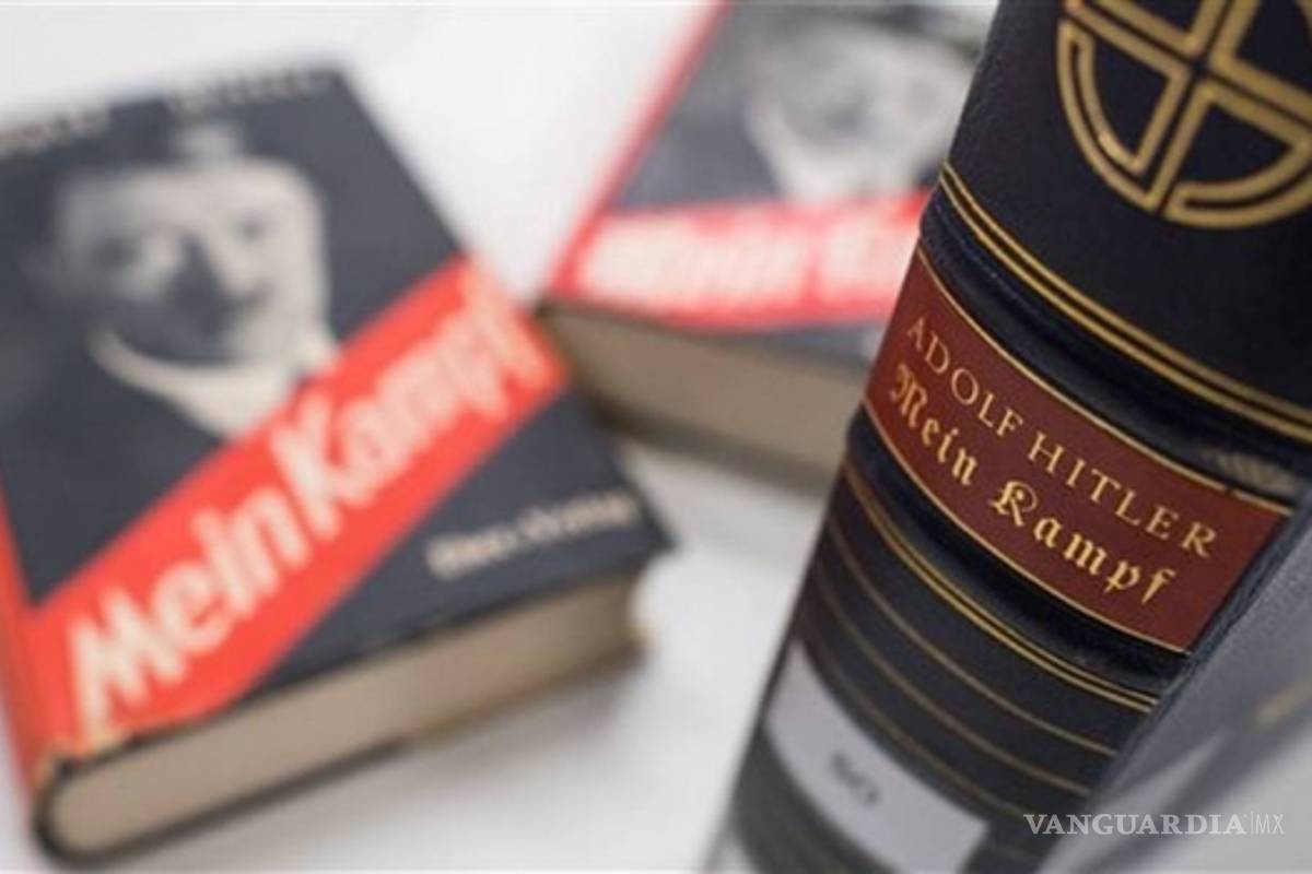 Edición crítica de 'Mi Lucha', el libro más vendido en Alemania