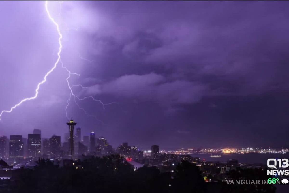 Tormenta eléctrica en Seattle asombra a habitantes; caen más de 2 mil 200 rayos
